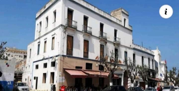 محكمة الجنايات بطنجة تتابع 11 شخصا مشتبها فيهم بتهمة تزوير مقرر هدم عمارة تاريخية بالعرائش. محكمة الجنايات بطنجة تتابع 11 شخصا مشتبها فيهم بتهمة تزوير مقرر هدم عمارة تاريخية بالعرائش.