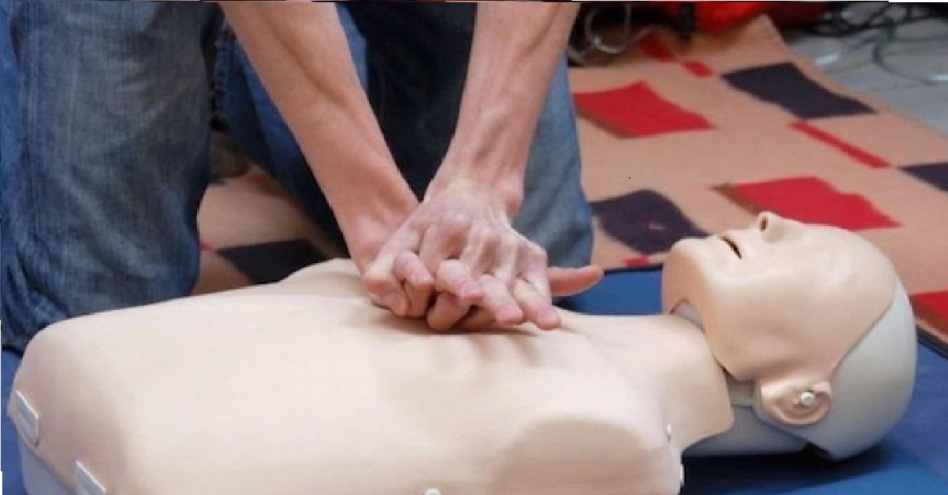 سطات.. دورة تكوينية في مجال الإسعافات الأولية سطات.. دورة تكوينية في مجال الإسعافات الأولية