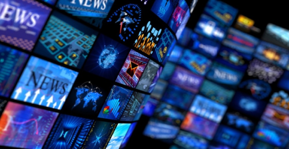 فتيحة مرشود صحافية بإذاعة محمد السادس للقرآن الكريم ورسالة الإعلام فتيحة مرشود صحافية بإذاعة محمد السادس للقرآن الكريم ورسالة الإعلام