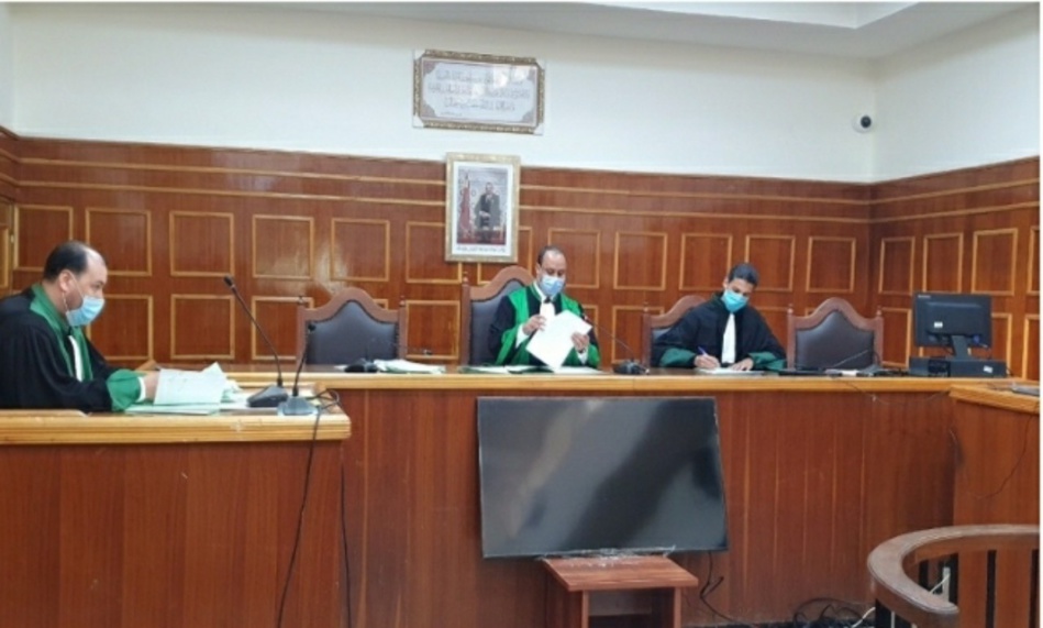 استئنافية البيضاء تصدر حكمها على سيدة ألقت بأطفالها من سطح عمارة استئنافية البيضاء تصدر حكمها على سيدة ألقت بأطفالها من سطح عمارة