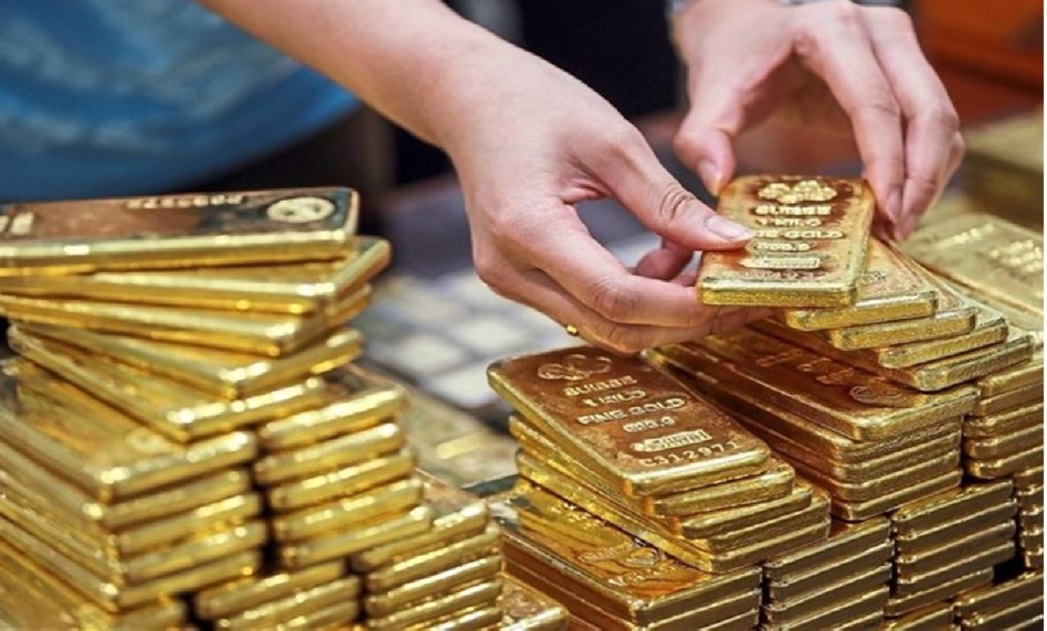ارتفاع الذهب وتراجع الدولار