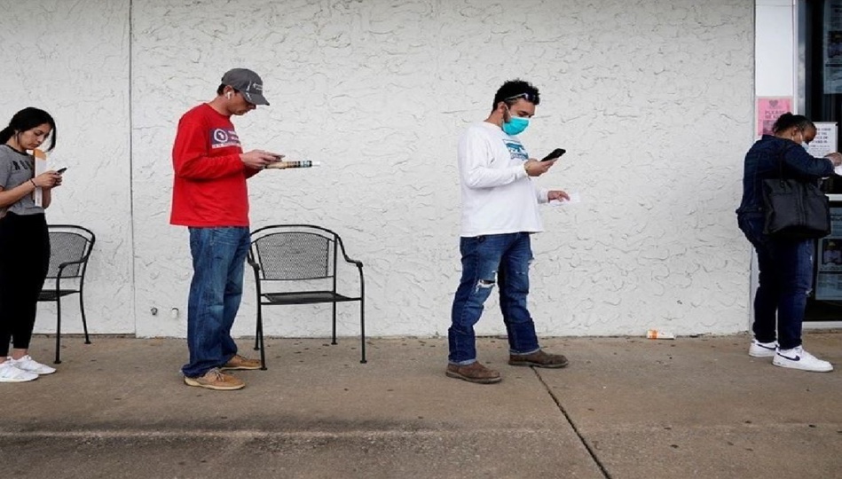 رعب في هذا البلد.. آلاف الوظائف مهدّدة بالتبخر رعب في هذا البلد.. آلاف الوظائف مهدّدة بالتبخر