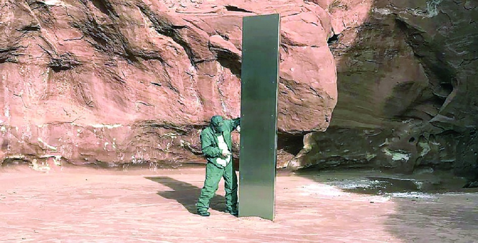 واخيراً.. فك لغز الأعمدة المعدنية الغامضة واخيراً.. فك لغز الأعمدة المعدنية الغامضة