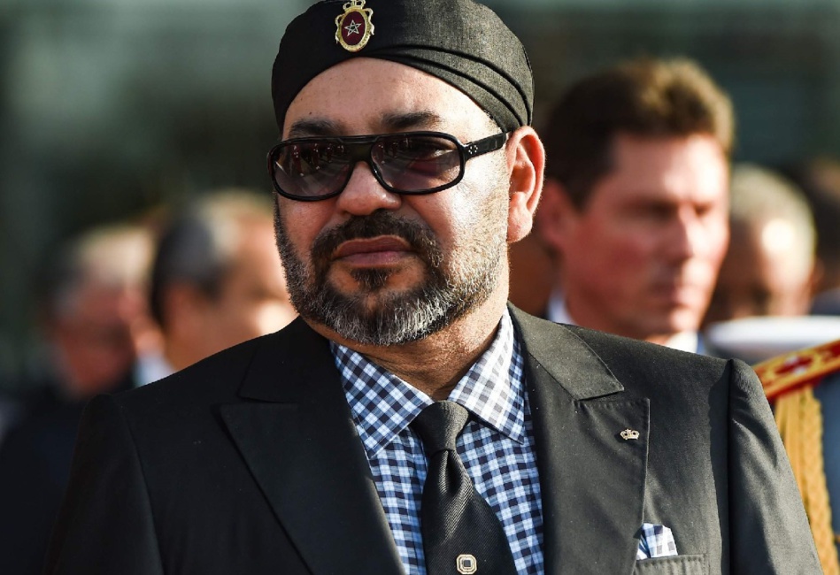 جلالة الملك محمد السادس يعزي أسرة المرحوم الصحفي صلاح الدين الغماري جلالة الملك محمد السادس يعزي أسرة المرحوم الصحفي صلاح الدين الغماري