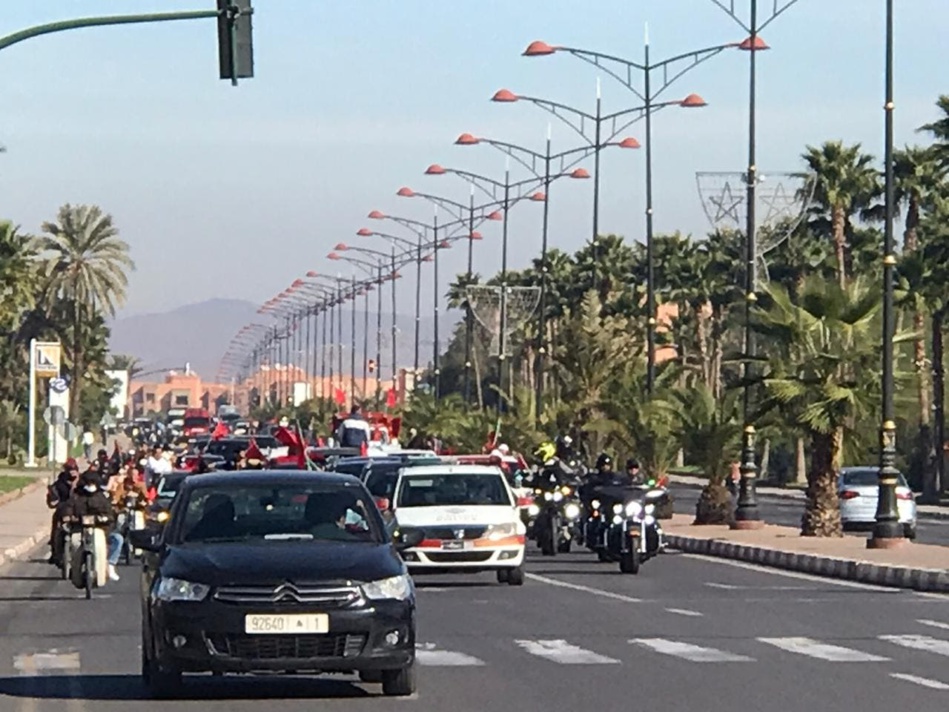 تظاهرة بمراكش إحتفاءً بالإعتراف الأمريكي بسيادة المغرب التامة على صحرائه تظاهرة بمراكش إحتفاءً بالإعتراف الأمريكي بسيادة المغرب التامة على صحرائه