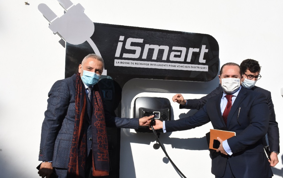 الشاحن الكهربائي للسيارة iSmart ينضاف إلى قائمة الاختراعات المغربية الشاحن الكهربائي للسيارة iSmart ينضاف إلى قائمة الاختراعات المغربية
