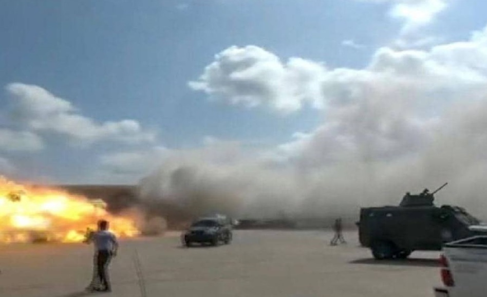 ما بعد مشهد «الدمار في عدن».. «رسالة واحدة» ضدّ «الهجوم الإرهابي الجبان» ما بعد مشهد «الدمار في عدن».. «رسالة واحدة» ضدّ «الهجوم الإرهابي الجبان»