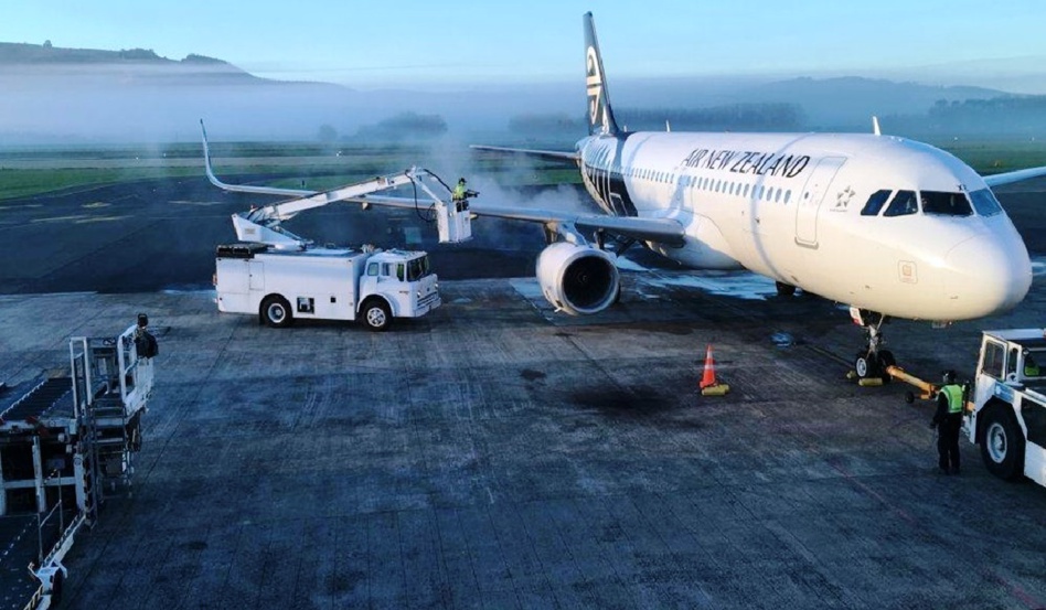 بعد تهديد بوجود قنبلة.. إخلاء مطار في نيوزيلندا بعد تهديد بوجود قنبلة.. إخلاء مطار في نيوزيلندا