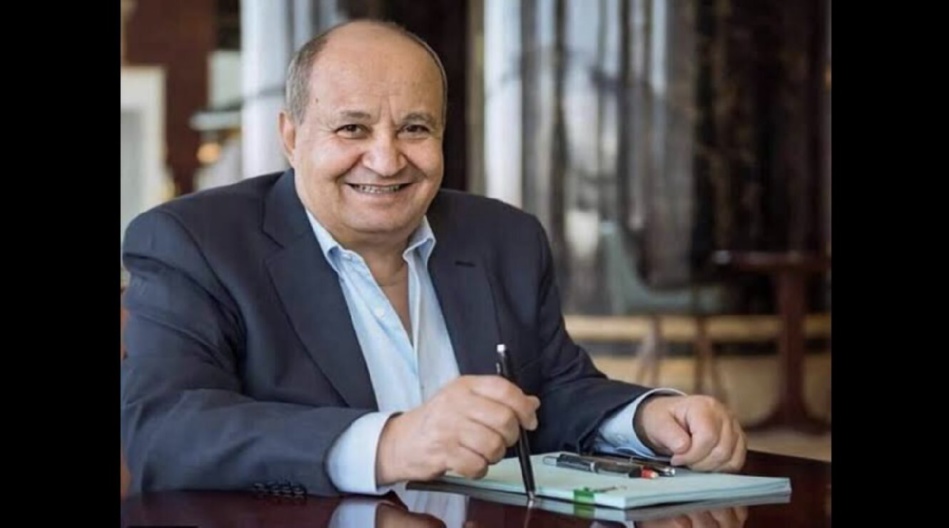 وفاة السيناريست المصري وحيد حامد.. في ظهوره الأخير أفشى سراً وودع محبيه وفاة السيناريست المصري وحيد حامد.. في ظهوره الأخير أفشى سراً وودع محبيه