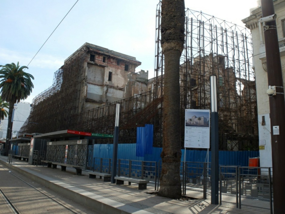 توقف حركة "الطرامواي" البيضاء يربك تنقلات البيضاويين توقف حركة "الطرامواي" البيضاء يربك تنقلات البيضاويين