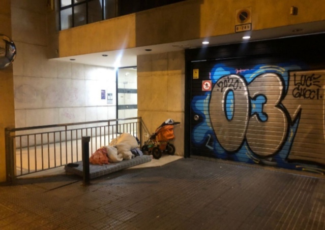 موجة البرد تحصد روح شخص آخر ببرشلونة في ظرف أسبوع موجة البرد تحصد روح شخص آخر ببرشلونة في ظرف أسبوع