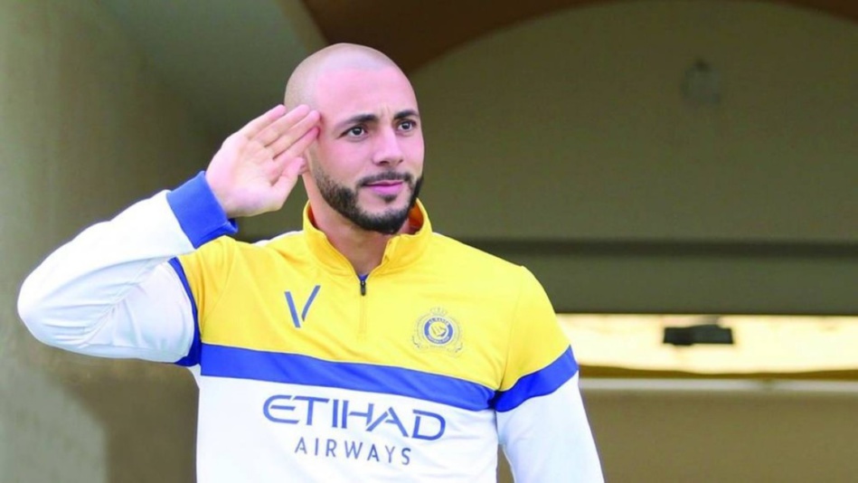 أمرابط يفكر في الرحيل عن النصر بعد تتويجه بلقب السوبر