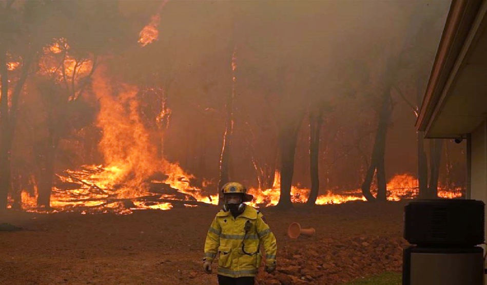 حرائق ضخمة مريبة في «أستراليا»