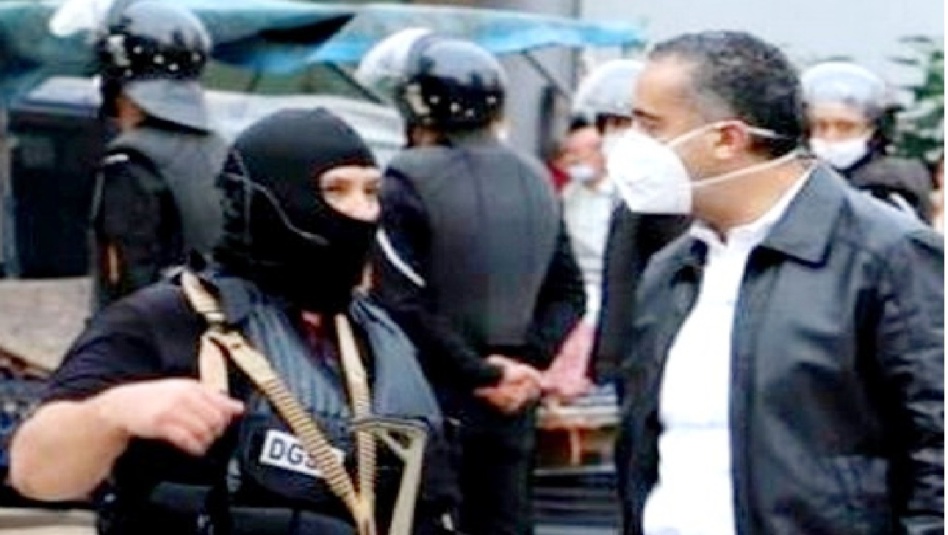 CIA وFBI يشيدان بشراكتهما المتقدمة مع الاستخبارات المغربية في مكافحة الإرهاب CIA وFBI يشيدان بشراكتهما المتقدمة مع الاستخبارات المغربية في مكافحة الإرهاب