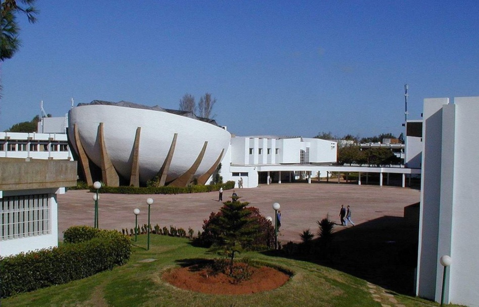 طلبة معهد المواصلات بالرباط في إضراب مفتوح طلبة معهد المواصلات بالرباط في إضراب مفتوح