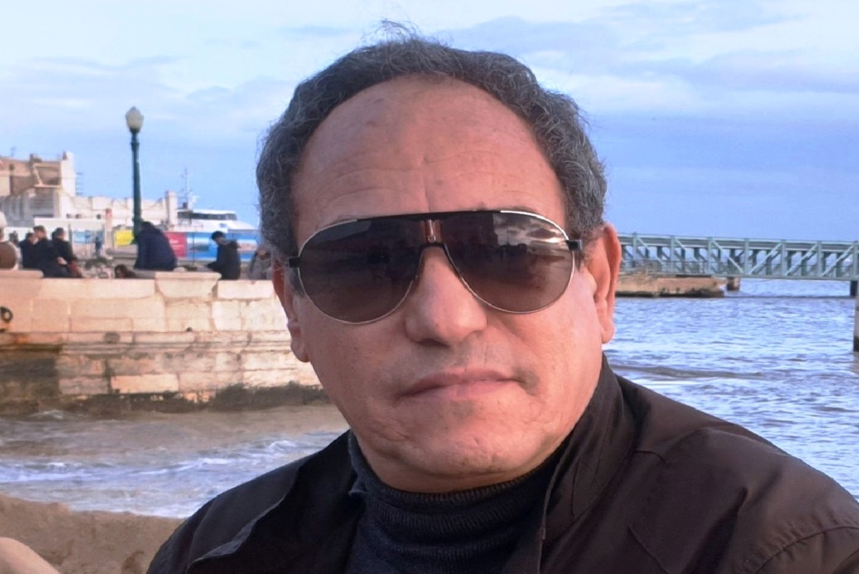 الحكم غيابياً على صحافي جزائري مقيم في فرنسا بالسجن في قضية مع الجنرال نزار الحكم غيابياً على صحافي جزائري مقيم في فرنسا بالسجن في قضية مع الجنرال نزار