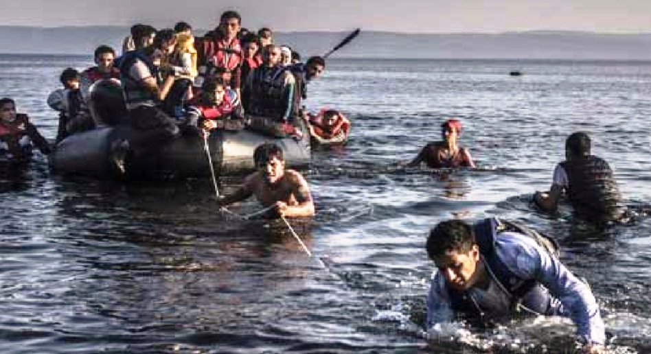 بوجدور.. توقيف مرشحين للهجرة السرية بينهم «جثة متحللة» بوجدور.. توقيف مرشحين للهجرة السرية بينهم «جثة متحللة»