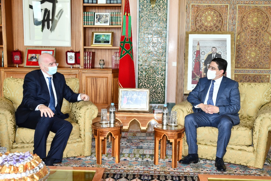 بوريطة ولقجع يستقبلان رئيس الفيفا في زيارة رسمية له بالمغرب بوريطة ولقجع يستقبلان رئيس الفيفا في زيارة رسمية له بالمغرب