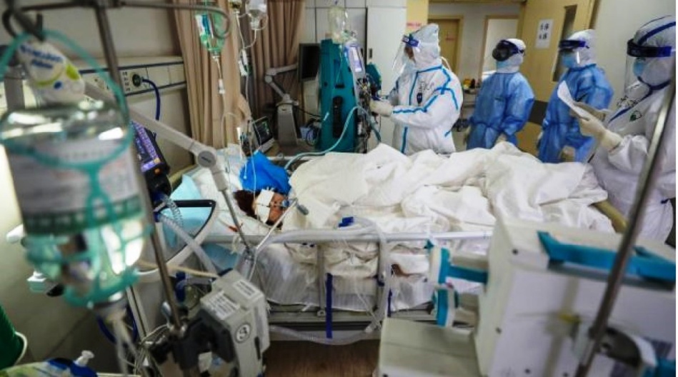 رجال الصحة من المرابضين في الصفوف الأمامية وتعويضهم لا يتجاوز 15 درهم في اليوم رجال الصحة من المرابضين في الصفوف الأمامية وتعويضهم لا يتجاوز 15 درهم في اليوم