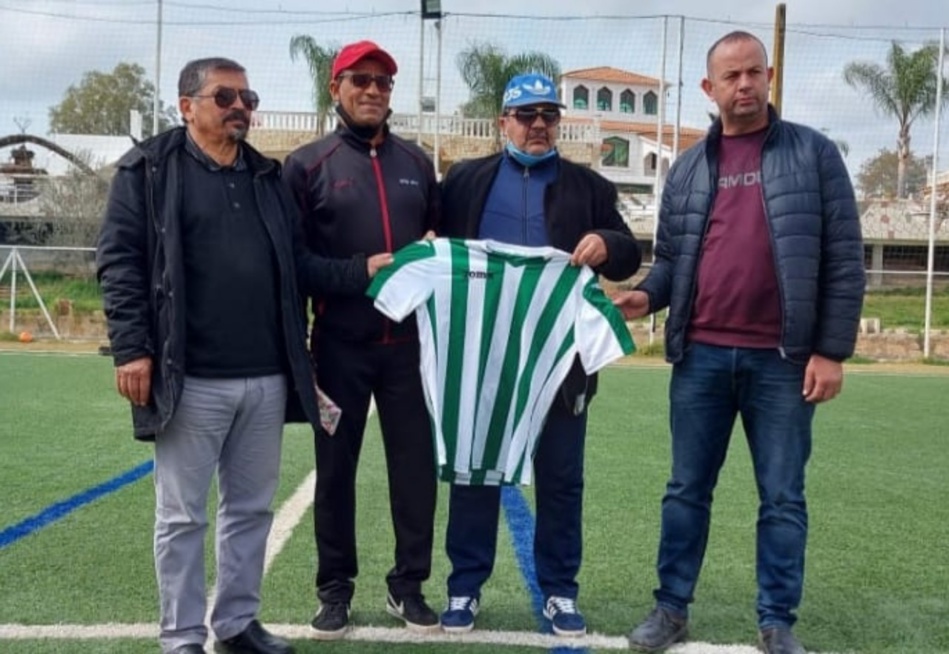 اللاعب الدولي السابق عبد السلام لغريسي مدربا للنادي الرياضي القصري