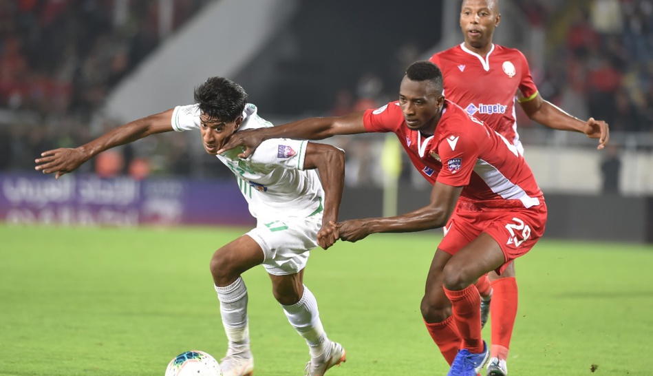 نزال الجبابرة في ديربي العاصمة الإقتصادية نزال الجبابرة في ديربي العاصمة الإقتصادية