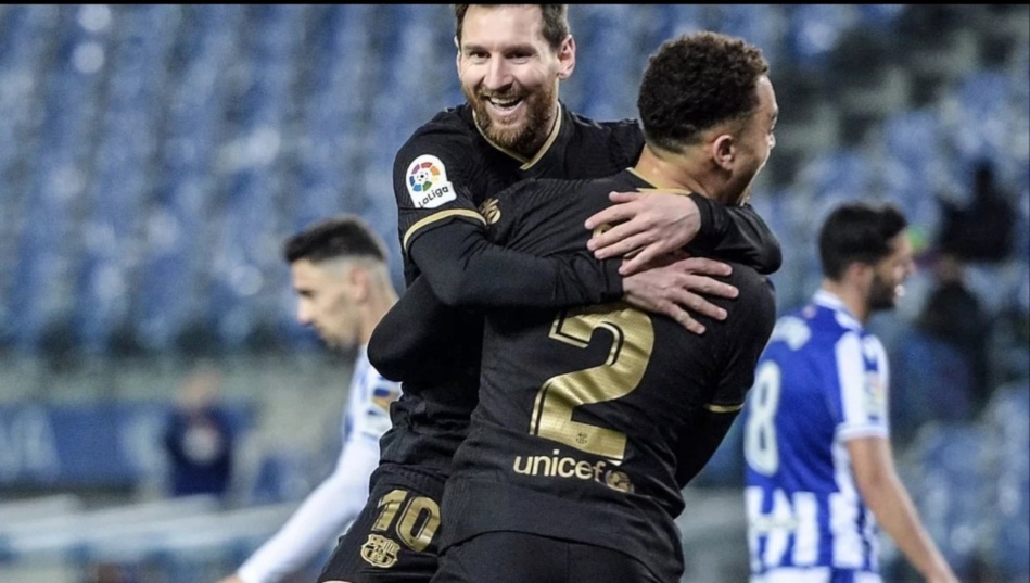 برشلونة يدك شباك سوسيداد بسداسية ويسترجع وصافة الليغا