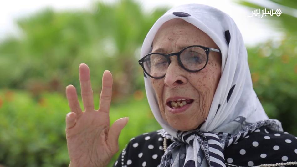 رحيل الفنانة المغربية الحاجة الحمداوية بعد صراعها مع المرض رحيل الفنانة المغربية الحاجة الحمداوية بعد صراعها مع المرض