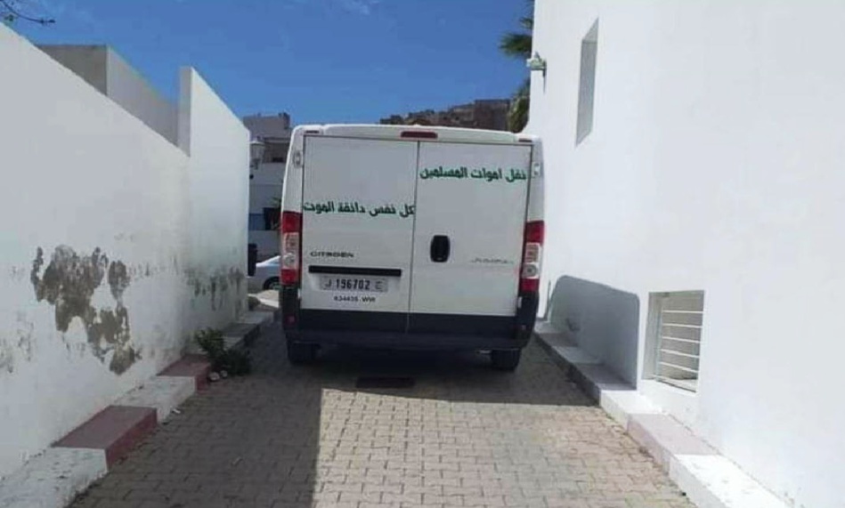 جثة طفل ذو 5 أعوام نواحي الحسيمة تستنفر الأمن جثة طفل ذو 5 أعوام نواحي الحسيمة تستنفر الأمن