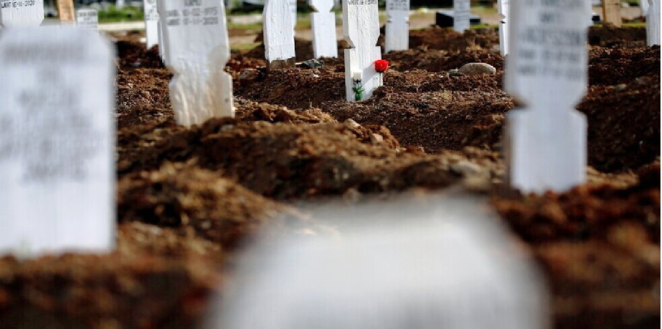 مكاتب دفن الموتى في روما تحتج على تراكم النعوش في المقابر مكاتب دفن الموتى في روما تحتج على تراكم النعوش في المقابر