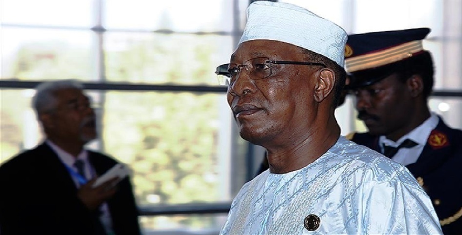 مقتل رئيس "تشاد" الذي فاز أمس بولاية رئاسية سادسة مقتل رئيس "تشاد" الذي فاز أمس بولاية رئاسية سادسة