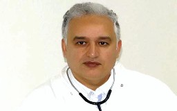الدكتور الطيب حمضي طبيب باحث في السياسات والنظم الصحية الدكتور الطيب حمضي طبيب باحث في السياسات والنظم الصحية