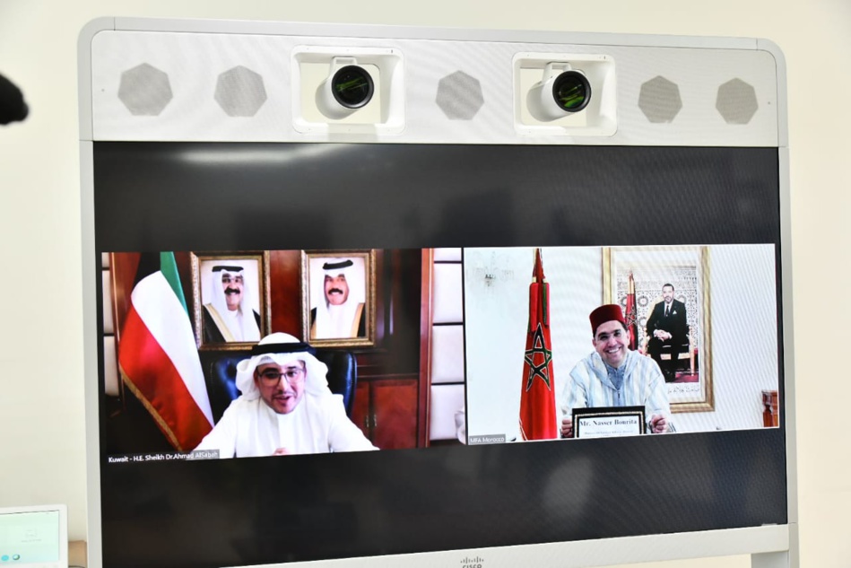 وزير الخارجية المغربي يتباحث مع نظيره الكويتي والأخير يجدد دعم بلاده لقضية الصحراء المغربية وزير الخارجية المغربي يتباحث مع نظيره الكويتي والأخير يجدد دعم بلاده لقضية الصحراء المغربية
