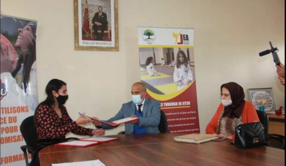 توقيع اتفاقيات الشراكة من أجل تعزيز تعبئة الفاعلين والشركاء حول المدرسة المغربية بالبيضاء توقيع اتفاقيات الشراكة من أجل تعزيز تعبئة الفاعلين والشركاء حول المدرسة المغربية بالبيضاء