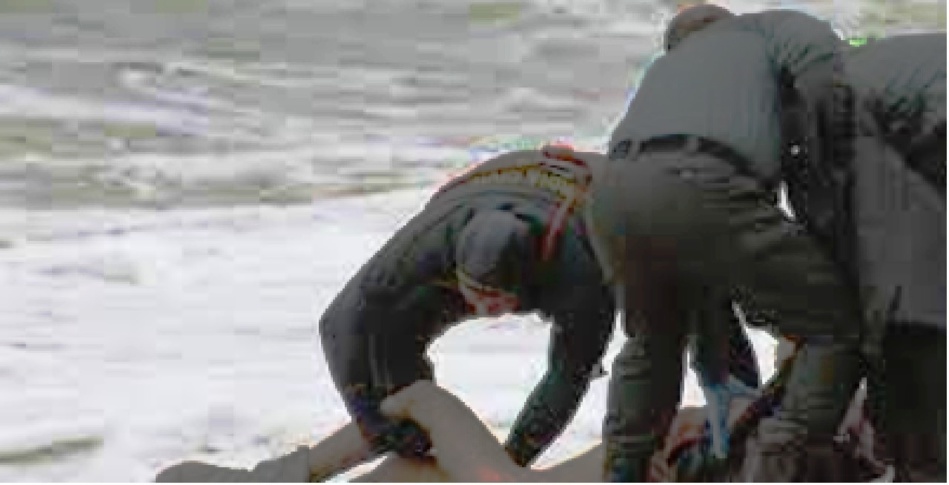 شباب عاطل يقدم على مغامرة انتحار في اتجاه سبتة المحتلة شباب عاطل يقدم على مغامرة انتحار في اتجاه سبتة المحتلة