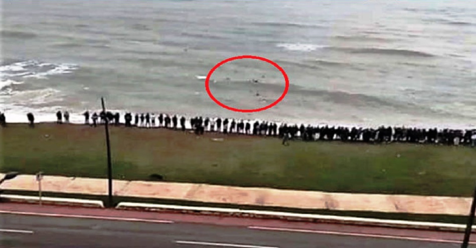 أمن تطوان يفتح بحثاً قضائياً للكشف عن المتورطين في تنظيم عملية جماعية للهجرة غير المشروعة من الفنيدق أمن تطوان يفتح بحثاً قضائياً للكشف عن المتورطين في تنظيم عملية جماعية للهجرة غير المشروعة من الفنيدق