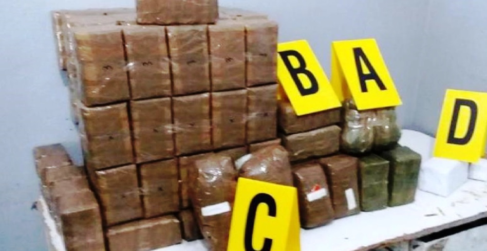 صيد ثمين يقع في أيدي الدرك الملكي وأمن مدينة الرباط صيد ثمين يقع في أيدي الدرك الملكي وأمن مدينة الرباط