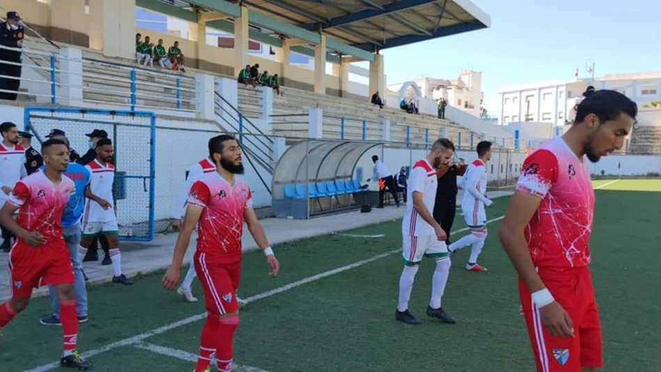 ديربي اللوكوس: شباب العرائش يرش الملح على جراح النادي الرياضي القصري ديربي اللوكوس: شباب العرائش يرش الملح على جراح النادي الرياضي القصري