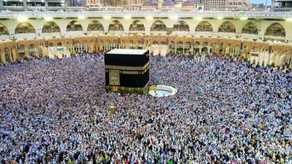 السعودية تفتح أبواب بيت الله الحرام لتأدية مناسك الحج السعودية تفتح أبواب بيت الله الحرام لتأدية مناسك الحج
