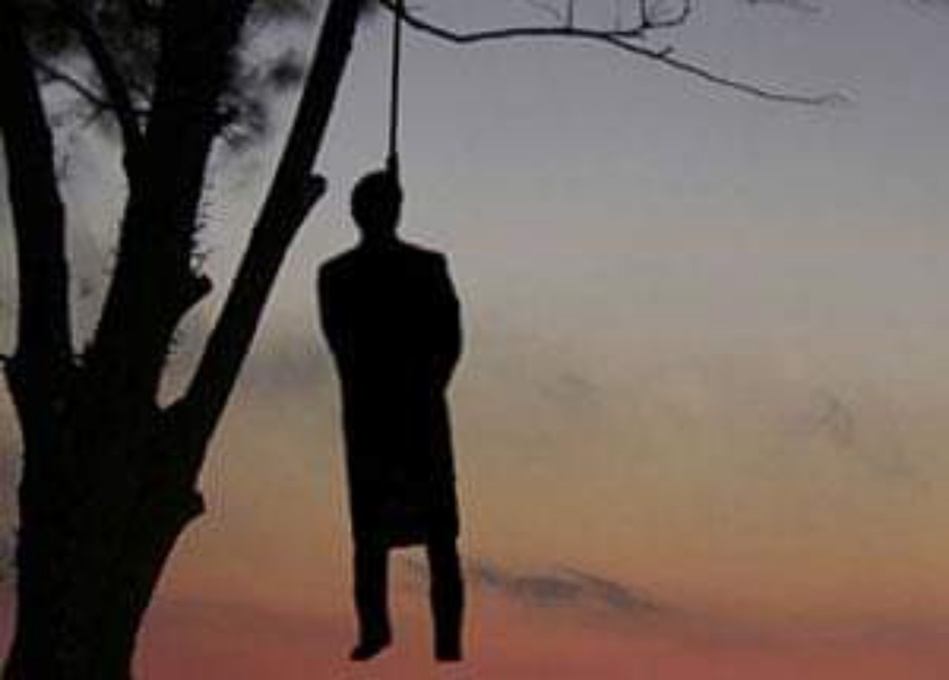 العثور على جثة معلقة على شجرة أركان بضواحي بوگرفا العثور على جثة معلقة على شجرة أركان بضواحي بوگرفا