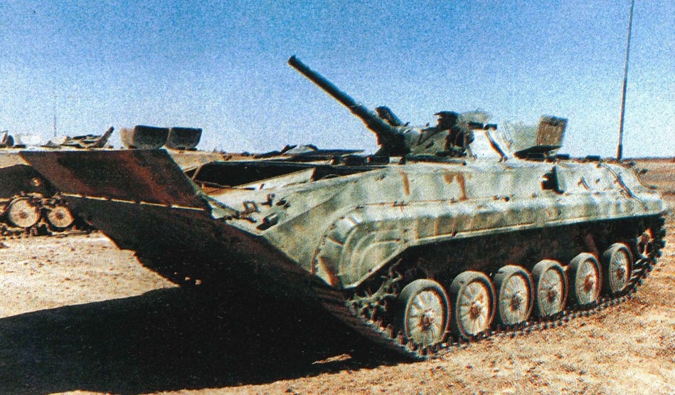 الجيش المغربي يُسقط قتلى وجرحى في صفوف مرتزقة البوليساريو الجيش المغربي يُسقط قتلى وجرحى في صفوف مرتزقة البوليساريو