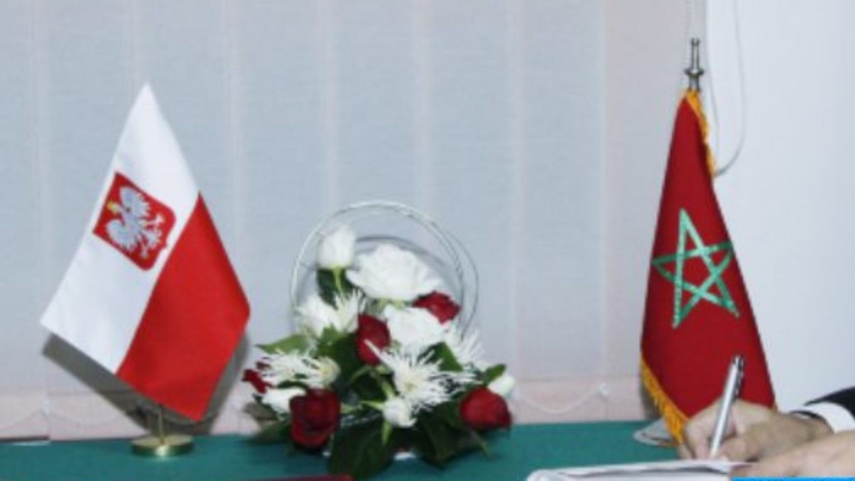 بعثة اقتصادية بولونية توجه بوصلة استثمارها صوب الأقاليم الجنوبية بعثة اقتصادية بولونية توجه بوصلة استثمارها صوب الأقاليم الجنوبية