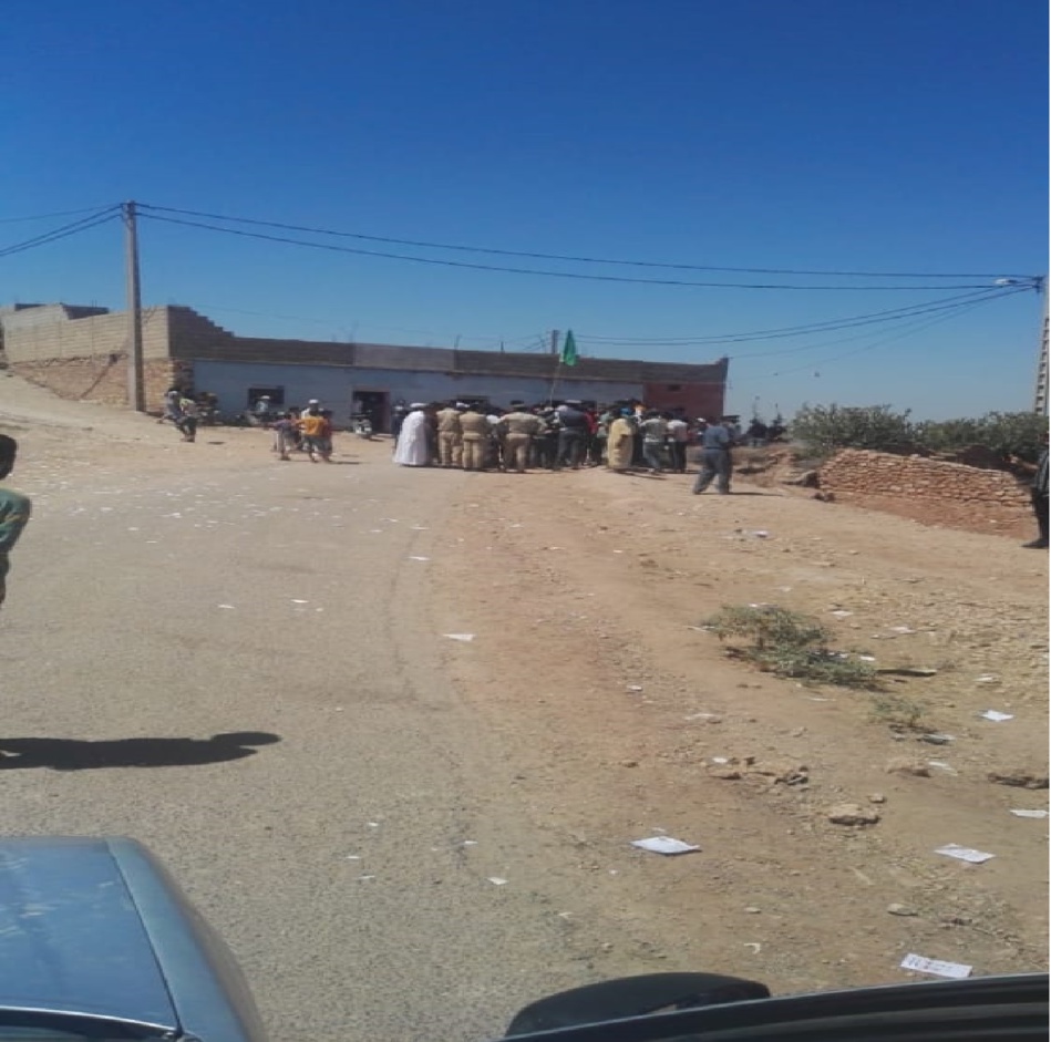 عاجل.. منع مرشح الميزان من دخول دوار أكرد بسيدي علي ابن ابراهيم بني عياط عاجل.. منع مرشح الميزان من دخول دوار أكرد بسيدي علي ابن ابراهيم بني عياط