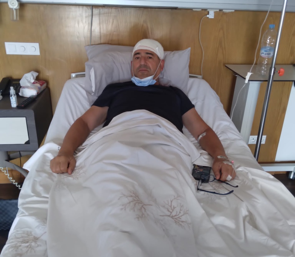 تحسن الحالة الصحية للبروفيسور هيفتي طبيب المنتخب الوطني المحلي لكرة القدم تحسن الحالة الصحية للبروفيسور هيفتي طبيب المنتخب الوطني المحلي لكرة القدم