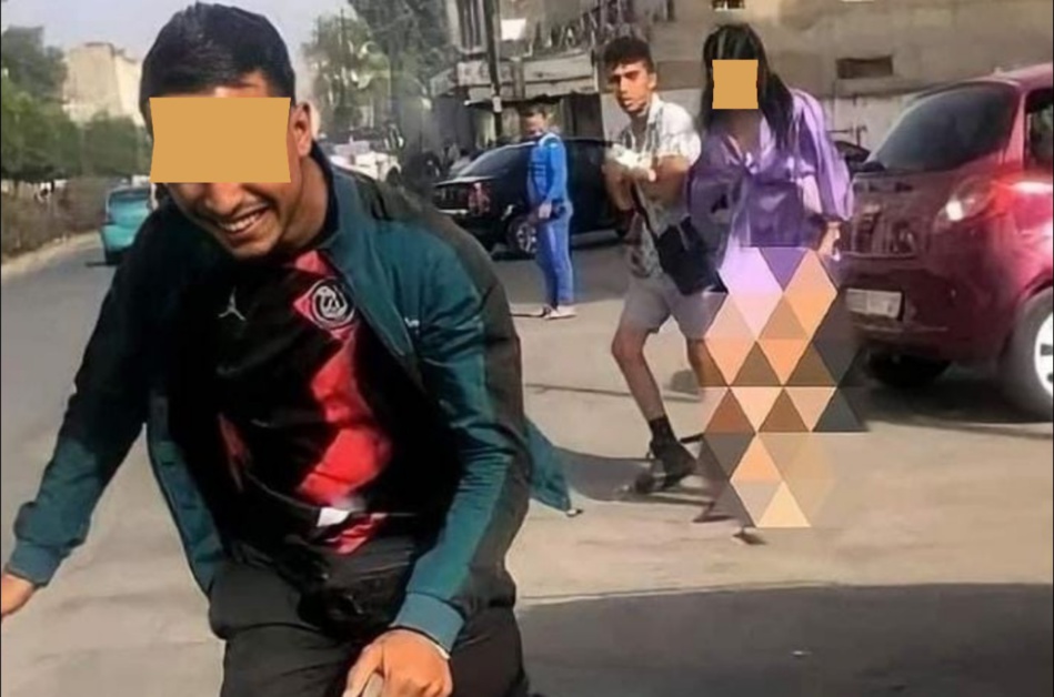 شاب يشعل وسائل التواصل الاجتماعي بعد ارتكابه فعل لا أخلاقي ضد فتاة شاب يشعل وسائل التواصل الاجتماعي بعد ارتكابه فعل لا أخلاقي ضد فتاة