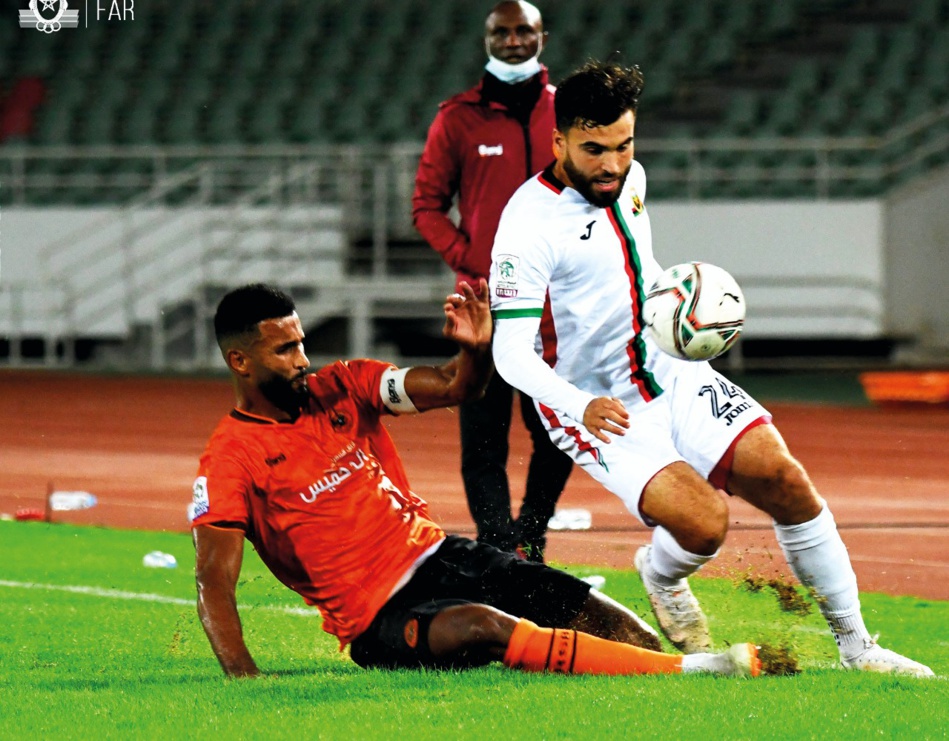 قمة الجيش الملكي ونهضة بركان تخرج عن المألوف !! قمة الجيش الملكي ونهضة بركان تخرج عن المألوف !!