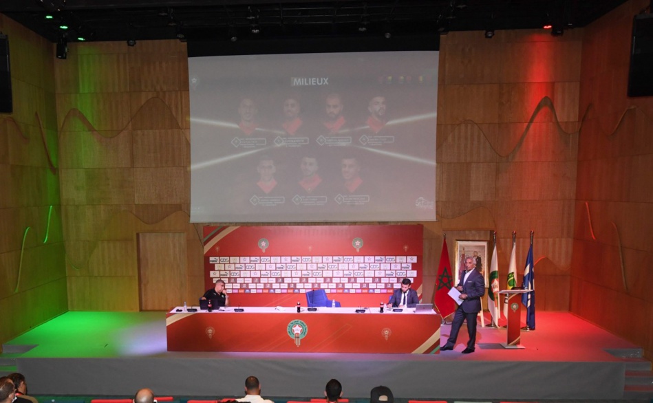 حليلوزيتش يكشف عن اللائحة النهائية للمنتخب الوطني لمباريات غينيا وغينيا بيساو حليلوزيتش يكشف عن اللائحة النهائية للمنتخب الوطني لمباريات غينيا وغينيا بيساو