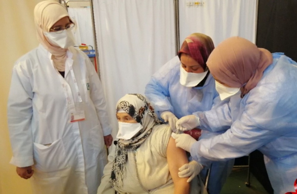 هذه هي الإجراءات وكيفيات الاستفادة من الحقنة الثالثة من اللقاح وموعد انطلاقها هذه هي الإجراءات وكيفيات الاستفادة من الحقنة الثالثة من اللقاح وموعد انطلاقها