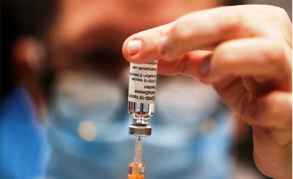 التخوف والغموض يضعفان إقبال المغاربة على الحقنة الثالثة التخوف والغموض يضعفان إقبال المغاربة على الحقنة الثالثة