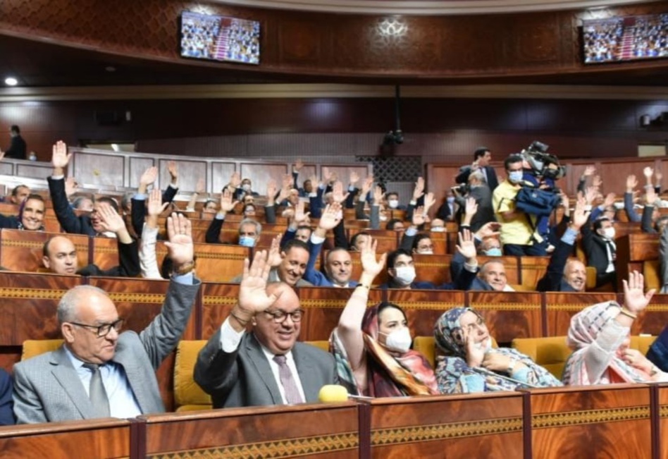 الحكومة تتفرغ للاوراش الكبرى بعد نيلها ثقة البرلمان الحكومة تتفرغ للاوراش الكبرى بعد نيلها ثقة البرلمان