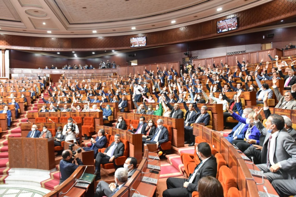 الحكومة تتفرغ للاوراش الكبرى بعد نيلها ثقة البرلمان الحكومة تتفرغ للاوراش الكبرى بعد نيلها ثقة البرلمان